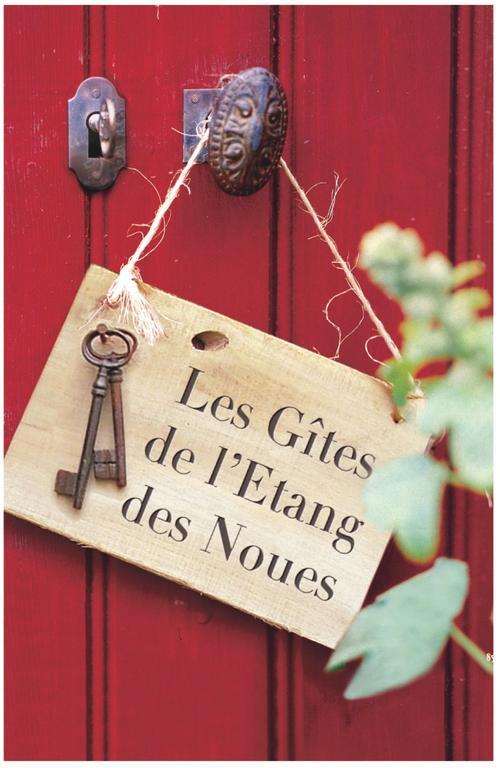 Gites De L'Etang Des Noues Cholet Exterior foto